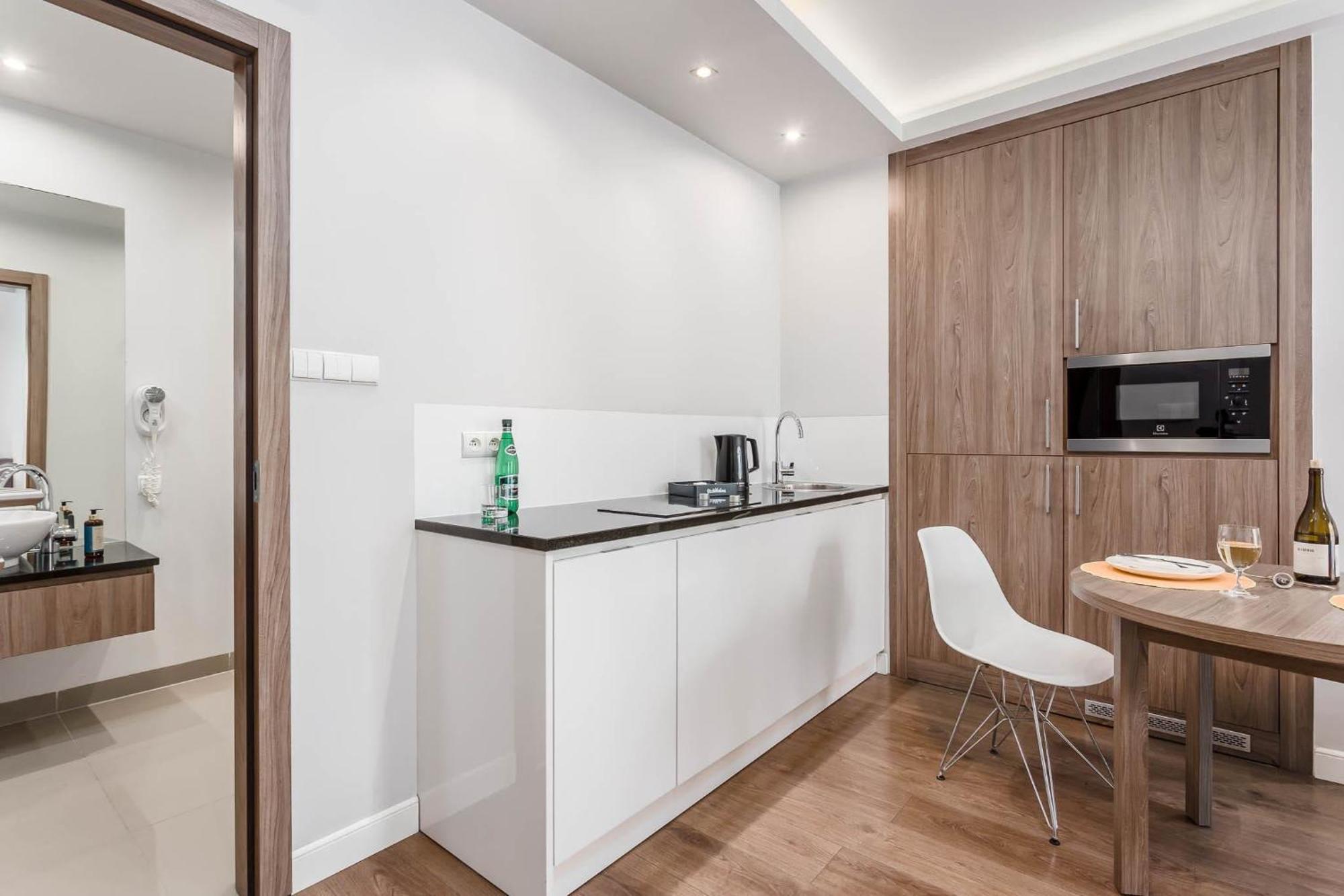 ורשה Rent Like Home - Oxygen Wronia 45 II מראה חיצוני תמונה
